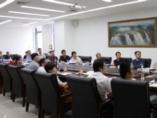 中國儀器儀表行業(yè)協(xié)會(huì)組織學(xué)員參觀康斯特